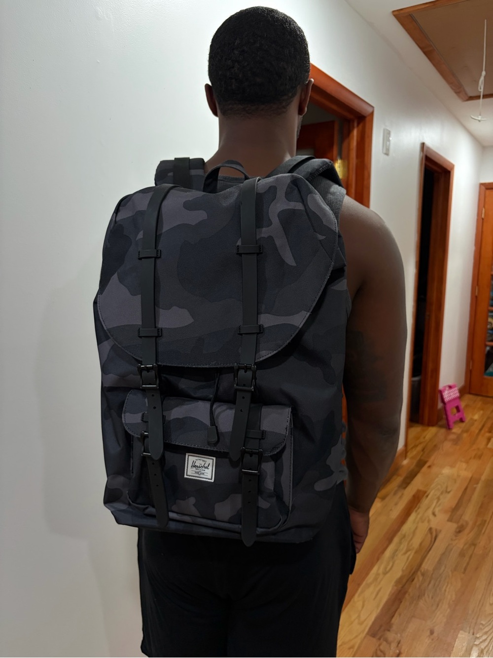HERSCHEL BLACK CAMO BACKPACK - LIKE NEW